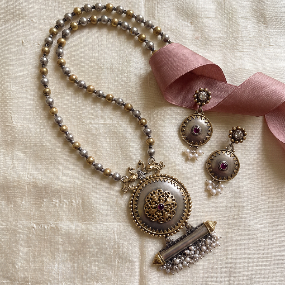 Quite the Statement — Dholak Locket Pendant Necklace in Dual Tone Silver