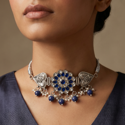 Midnight Bloom — Kundan Floral Choker in Oxidised Silver