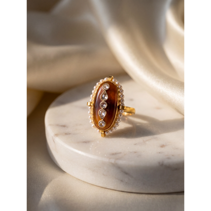 Main Character — Kundan Carnelian Statement Ring in Gold-Plated Silver