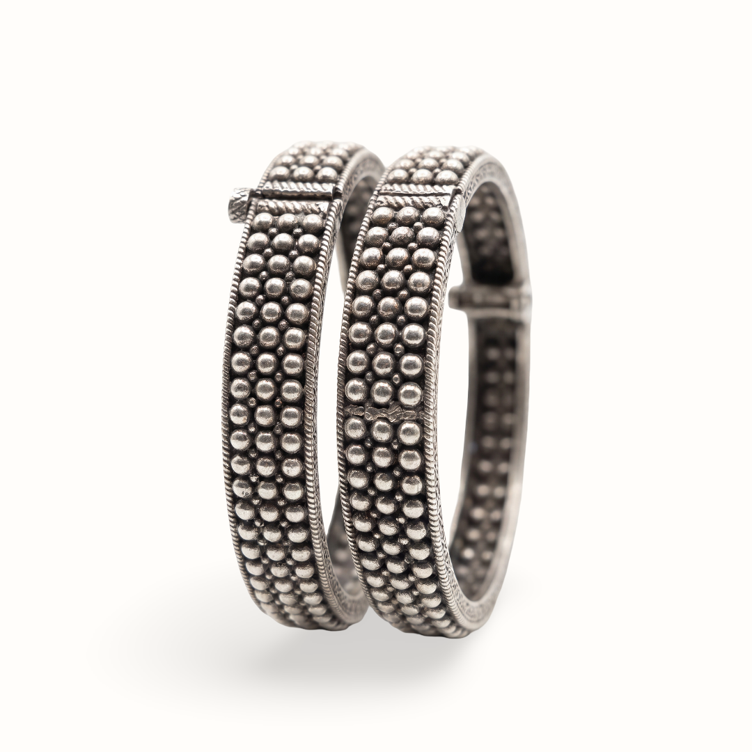 Bubble Wrap — Beaded Kada in Oxidised Silver