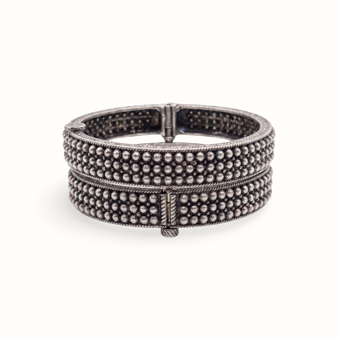 Bubble Wrap — Beaded Kada in Oxidised Silver