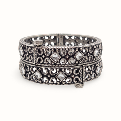 Wide Awake — Jali Kundan Kada in Oxidised Silver