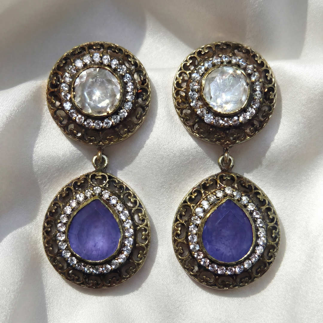 Deep Blue Mood — Victorian Tanzanite Dangle in Oxidised Silver
