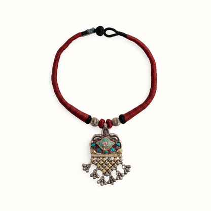 Red Thread Moment — Kundan Meenakari Pendant Necklace in Oxidised Silver