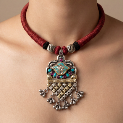 Red Thread Moment — Kundan Meenakari Pendant Necklace in Oxidised Silver