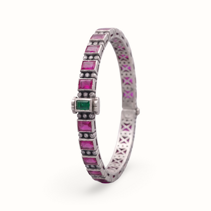 Row on Row — Ruby & Emerald Kundan Kada in Oxidised Silver