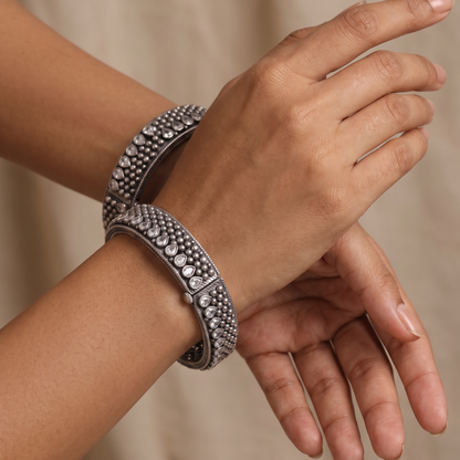 Stack Season — Kundan Bead Kada in Oxidised Silver